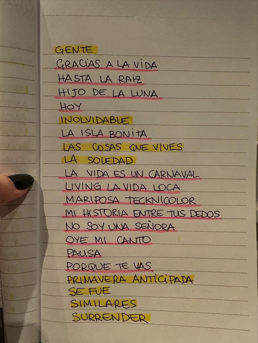 Laura Pausini tweet media