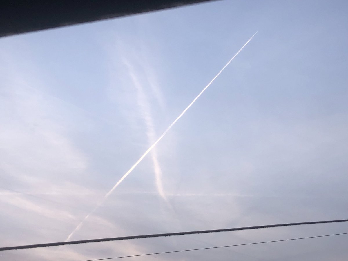 So we had a few days hazy sunshine.

When we see this towards the end of the day this means they are laying the foundation of the next white-out. 

Prepare for more white blankets, drizzle, rain, misery and lack of Vitamin D, which boosts your immune system.

Understand !