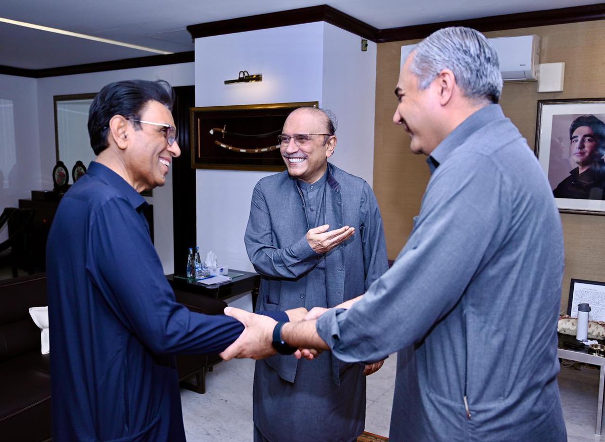 Will Khalid Maqbool after this cordial meeting,maintain the same narrative—both personally and on behalf of his party—against the PPP in which he accuses it of bias and holds it responsible for the destruction of Karachi? People are not fooled by rhetoric; they judge by actions.