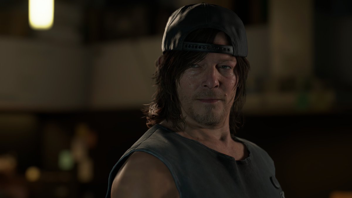 tiny violet tweet media