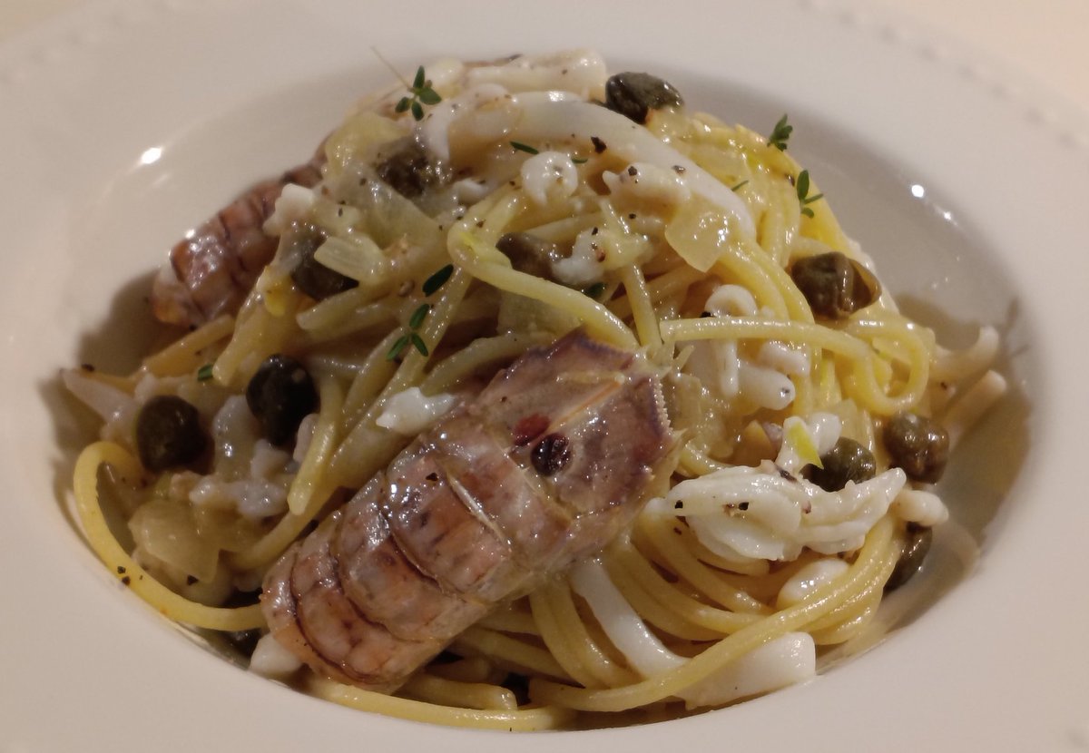 Edo Twitt tweet media