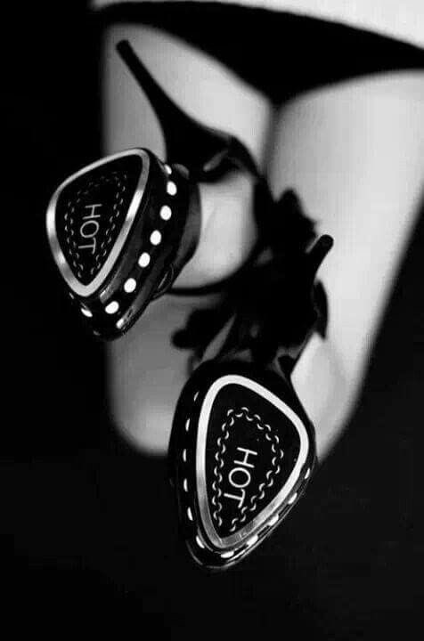 ♡⊹₊⟡⋆𝜗ৎ 𝐵 🦢⊹₊⟡⋆ tweet media