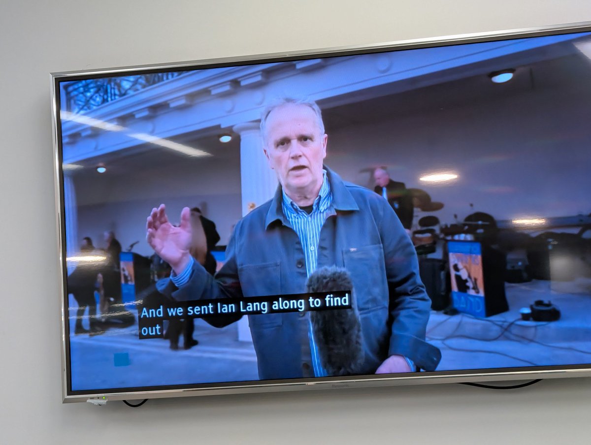 Farewell to our friend and brilliant reporter <a href="/IanLangITVWales/">ian lang</a> -  signing off from <a href="/ITVWales/">ITV Wales News</a> with a perfect presenter link