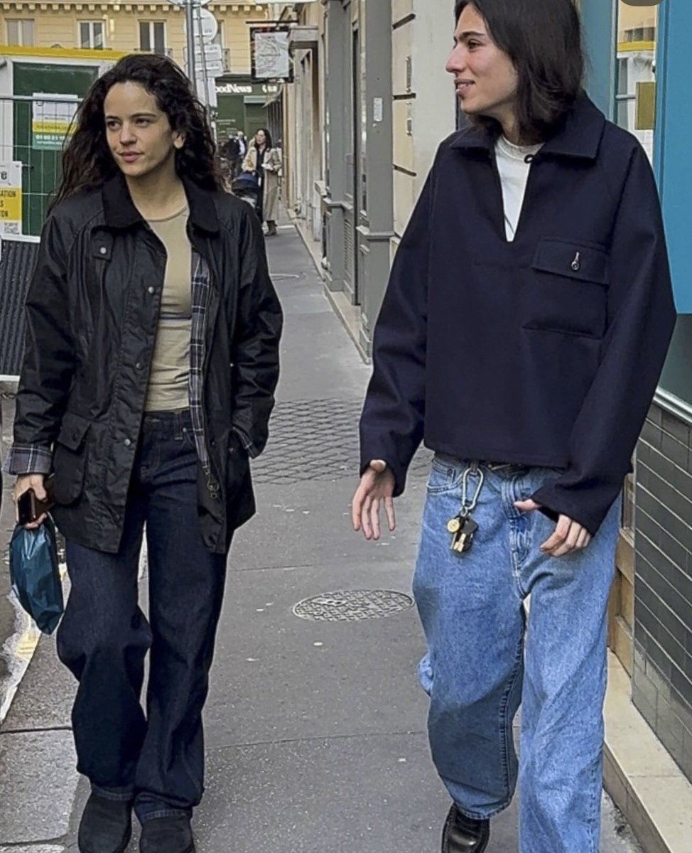 checafresca tweet media