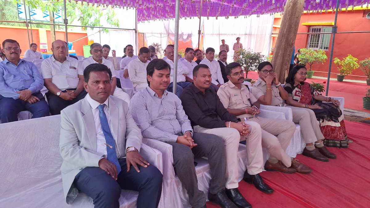 District Magistrate Subarnapur tweet media