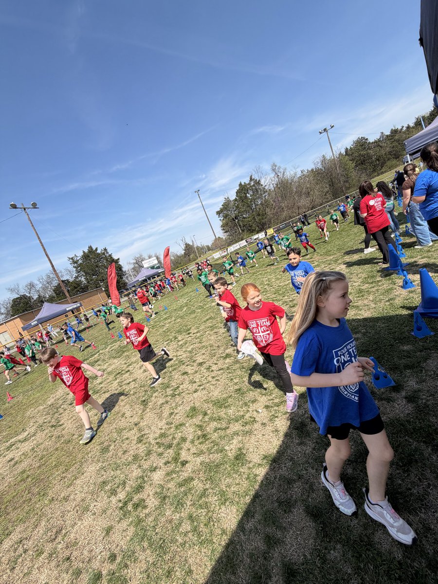 rachel_hend's tweet photo. Run, Wildcats, run! https://t.co/W2xzHPi71J