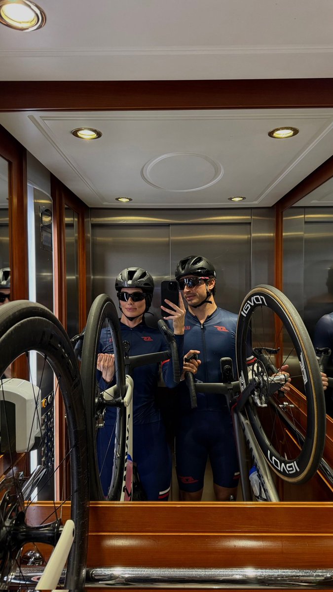 yoyo 🦄 tweet media