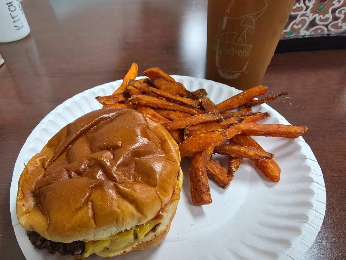 Randy aka Chub Viking tweet media