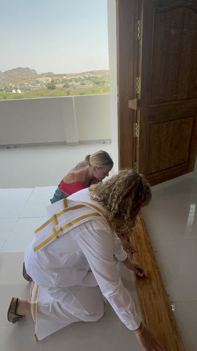 Sean Feucht tweet media