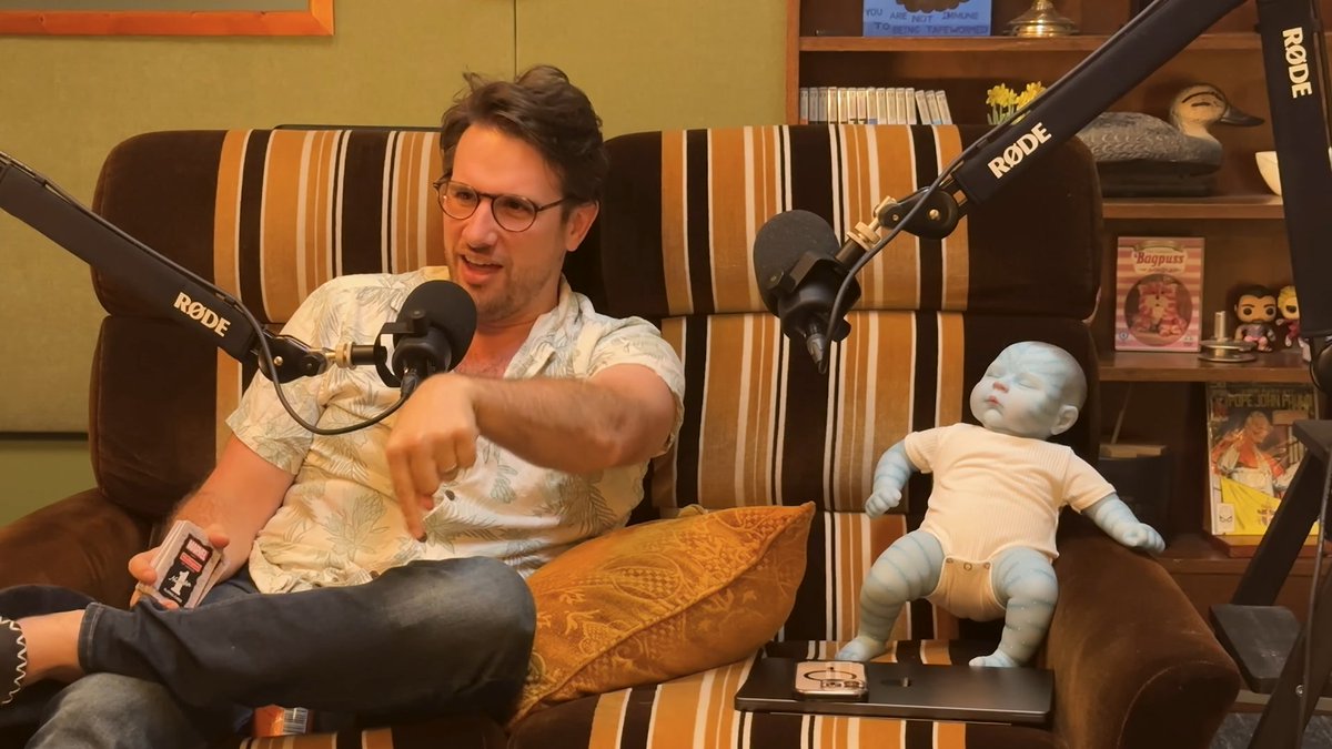 PlumbingTheScreen tweet media