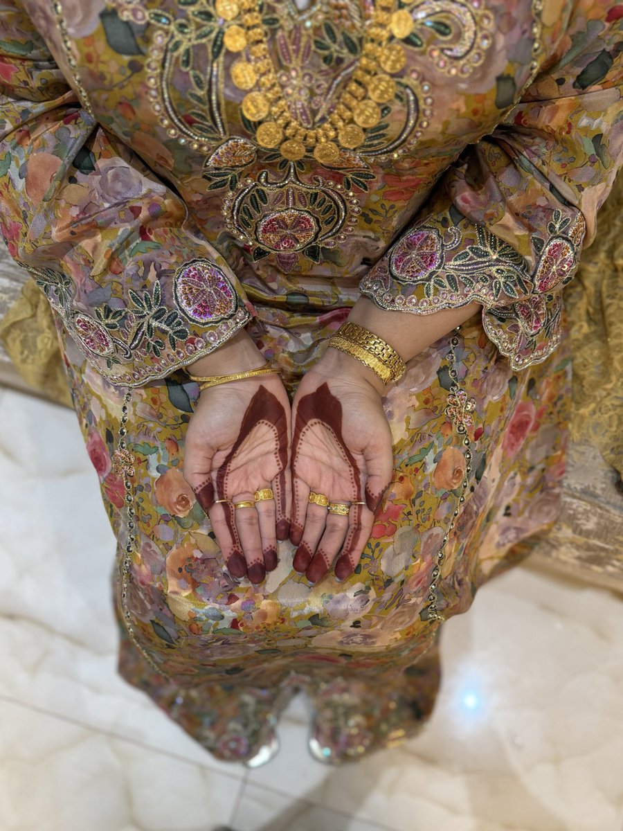 Meera Zayed tweet media