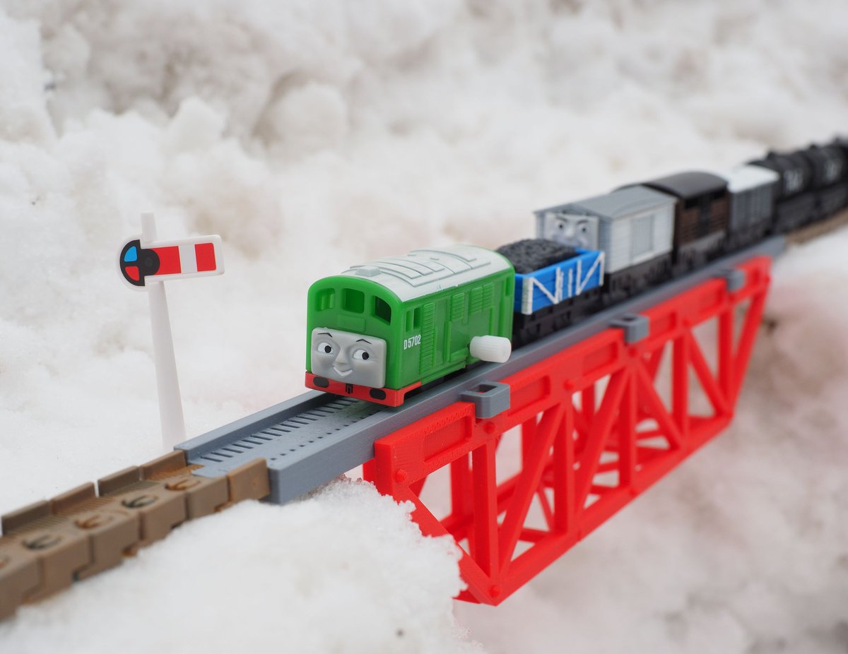 Justin 🚂👨🔬🧪 tweet media