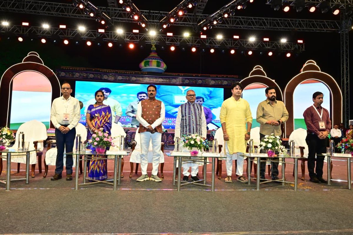 Collector & DM, Jajpur tweet media