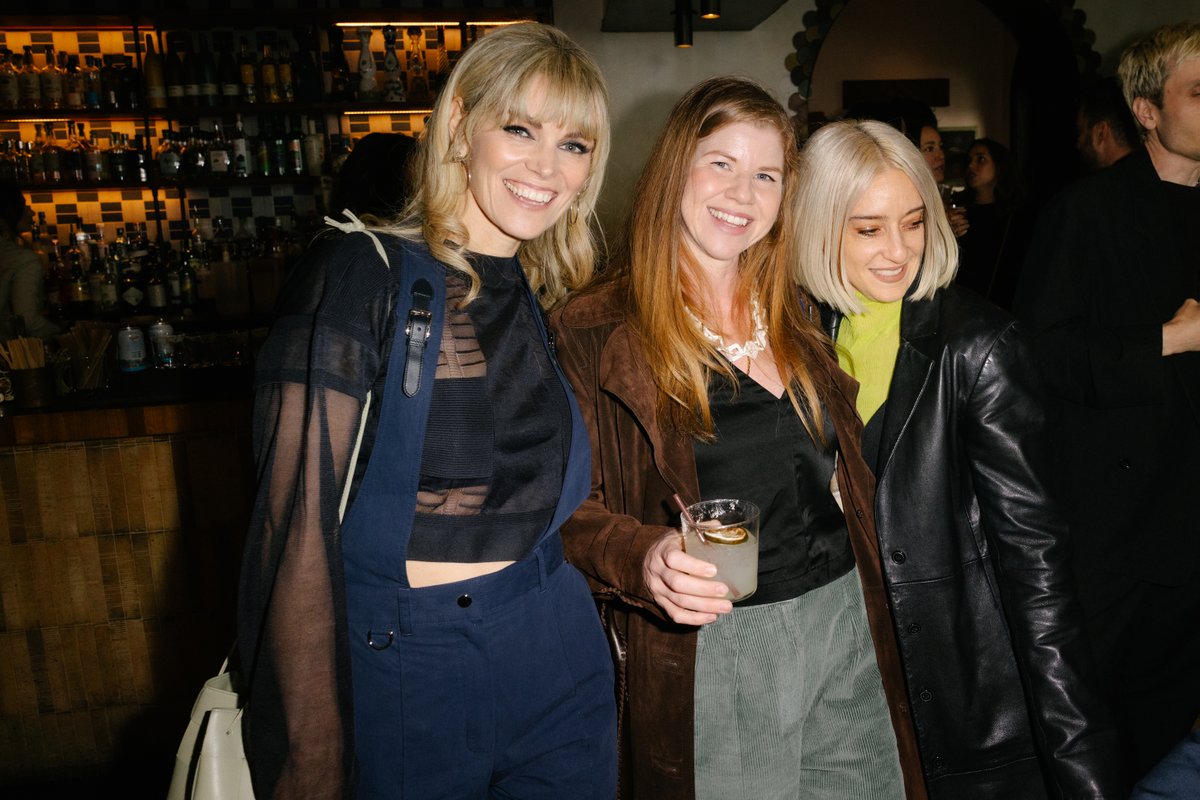 Alex Prager tweet media