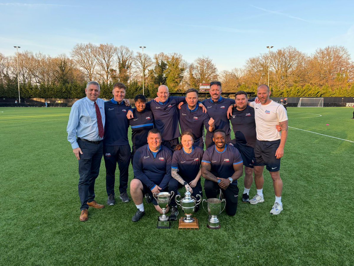 Mark Bradley tweet media