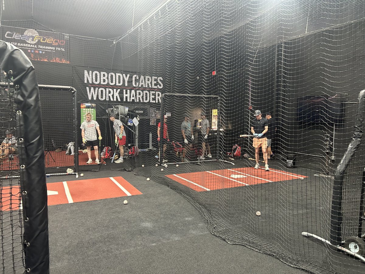 2 nice wins yesterday! Started today with a great practice at Prime Reaction thanks to Coach Fillman. We appreciate you! Final game of the trip tonight 7pm(9 MO time) at Highland.