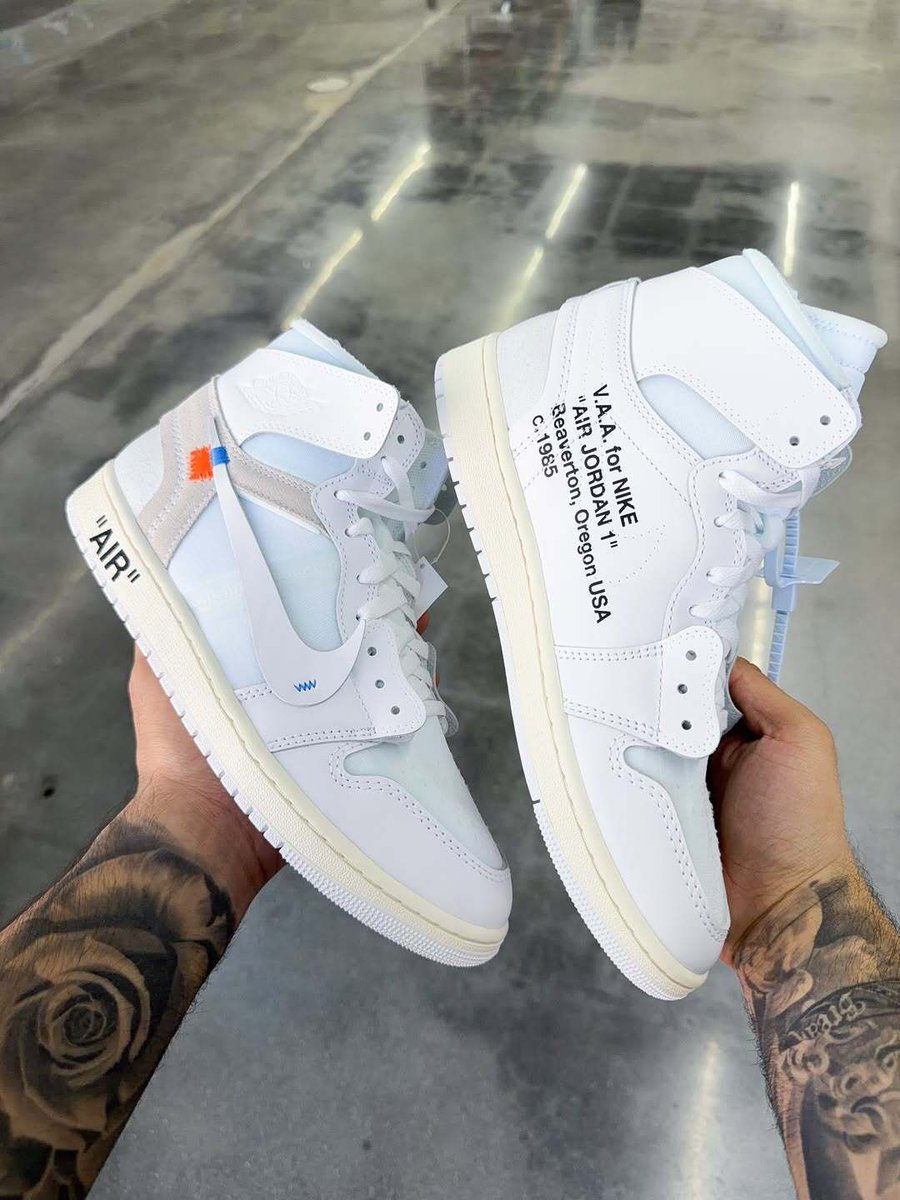 JustFreshKicks tweet media