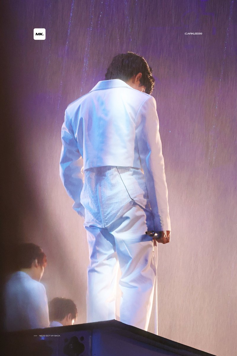 🎱+💚 tweet media