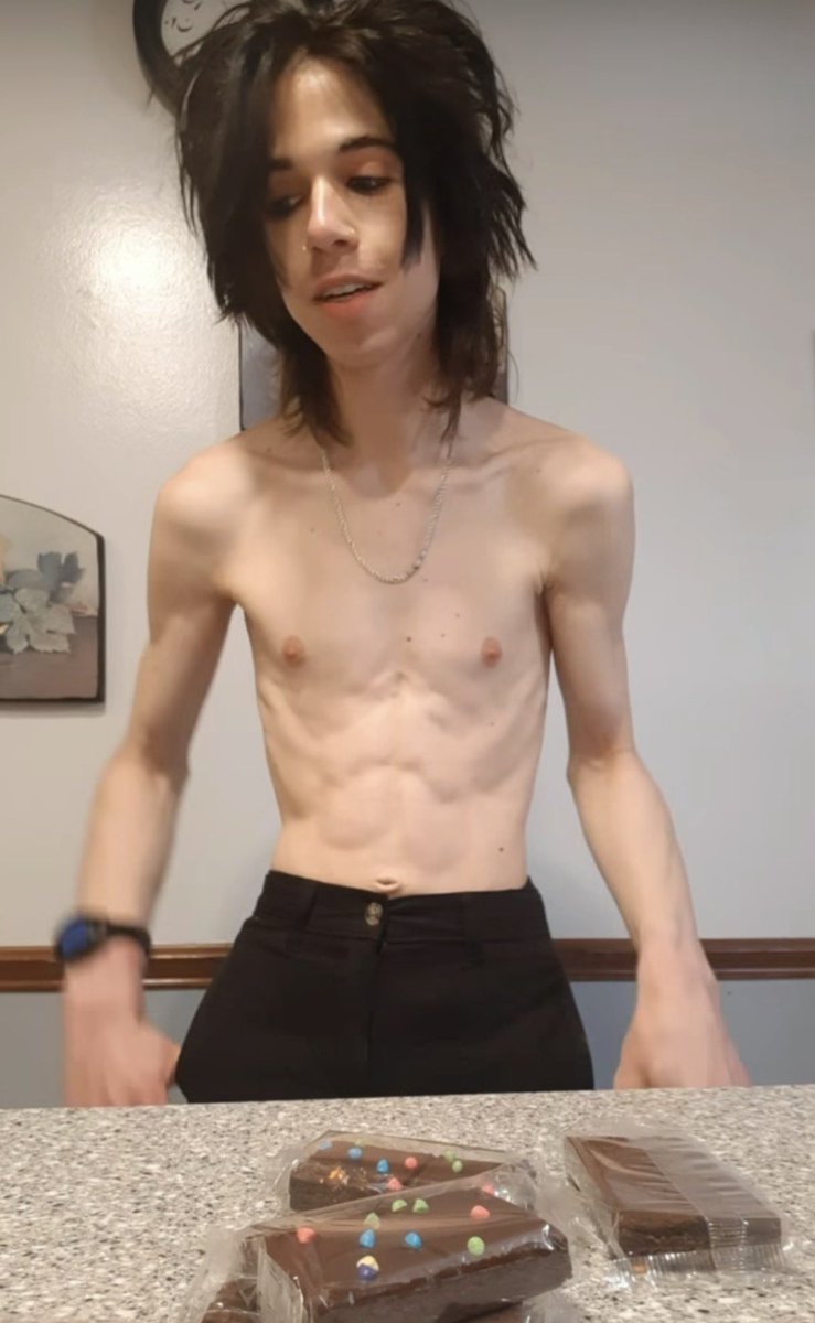 ✎﹏Enzo tweet media