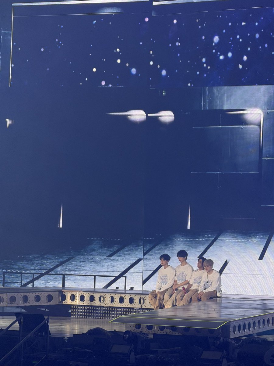 เบว tweet media