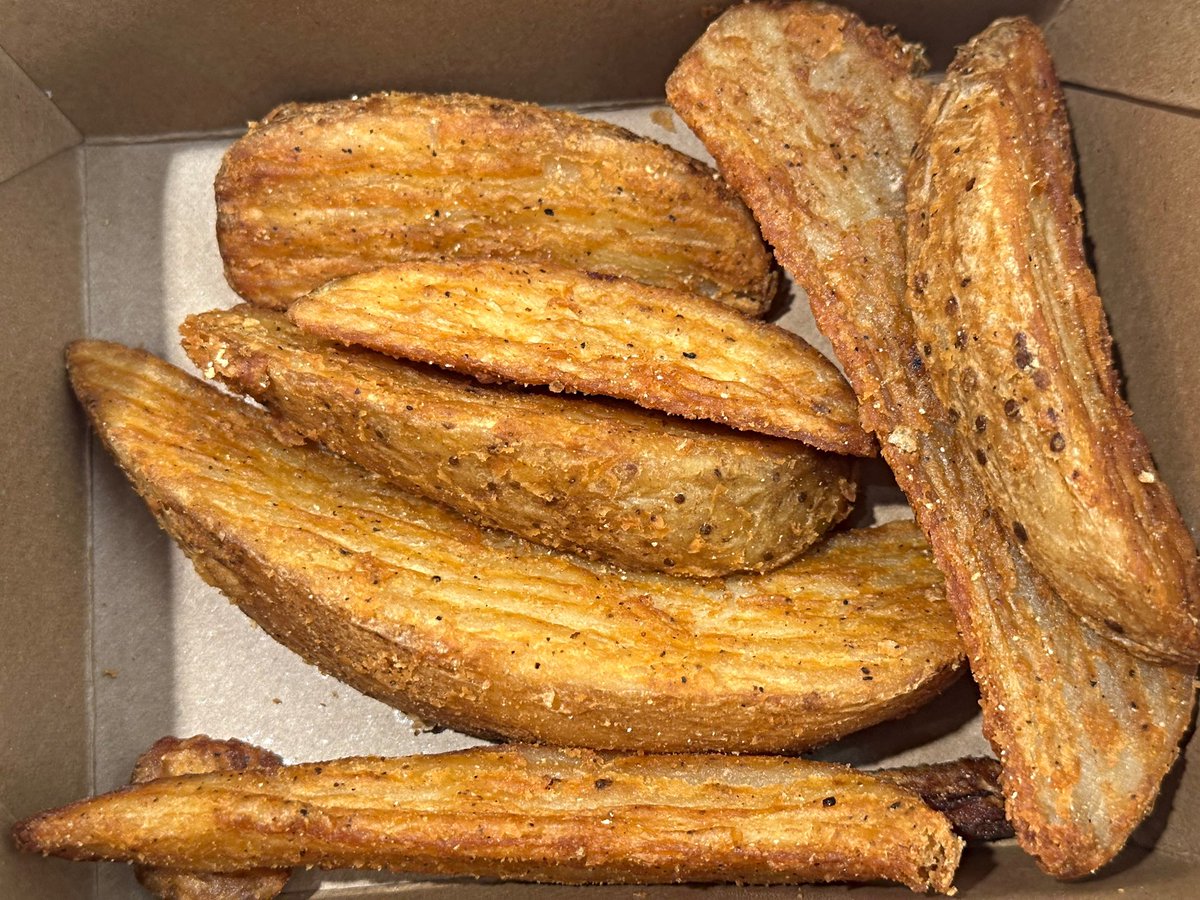 Timothy Hellman tweet media