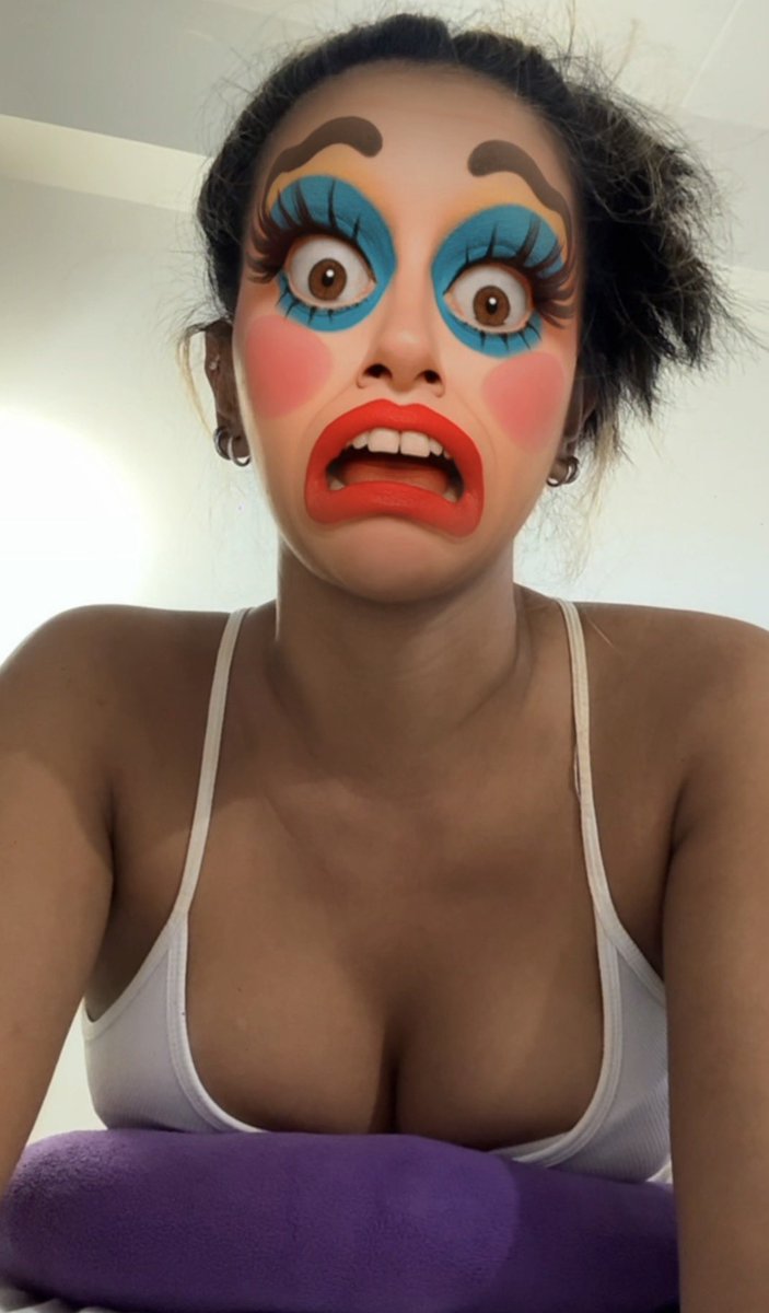 เพิ่มชื่อของคุณ tweet media