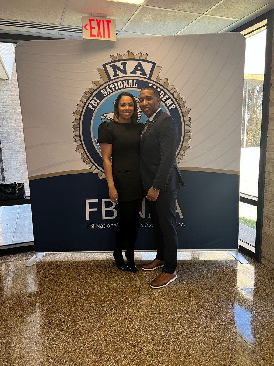 FBINAAQuantico's tweet image. It was an incredible week celebrating Open House and Graduation with Session 297! We’re so thankful to the graduates and families who stopped by the National Office. It means so much to be part of your FBI National Academy journey.👏 #FBINAA #Session297 #FBINAAFamily