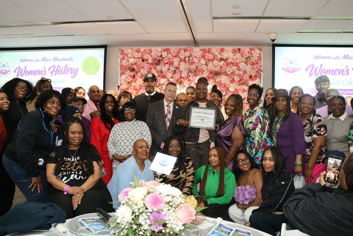 TWU Local 100 tweet media