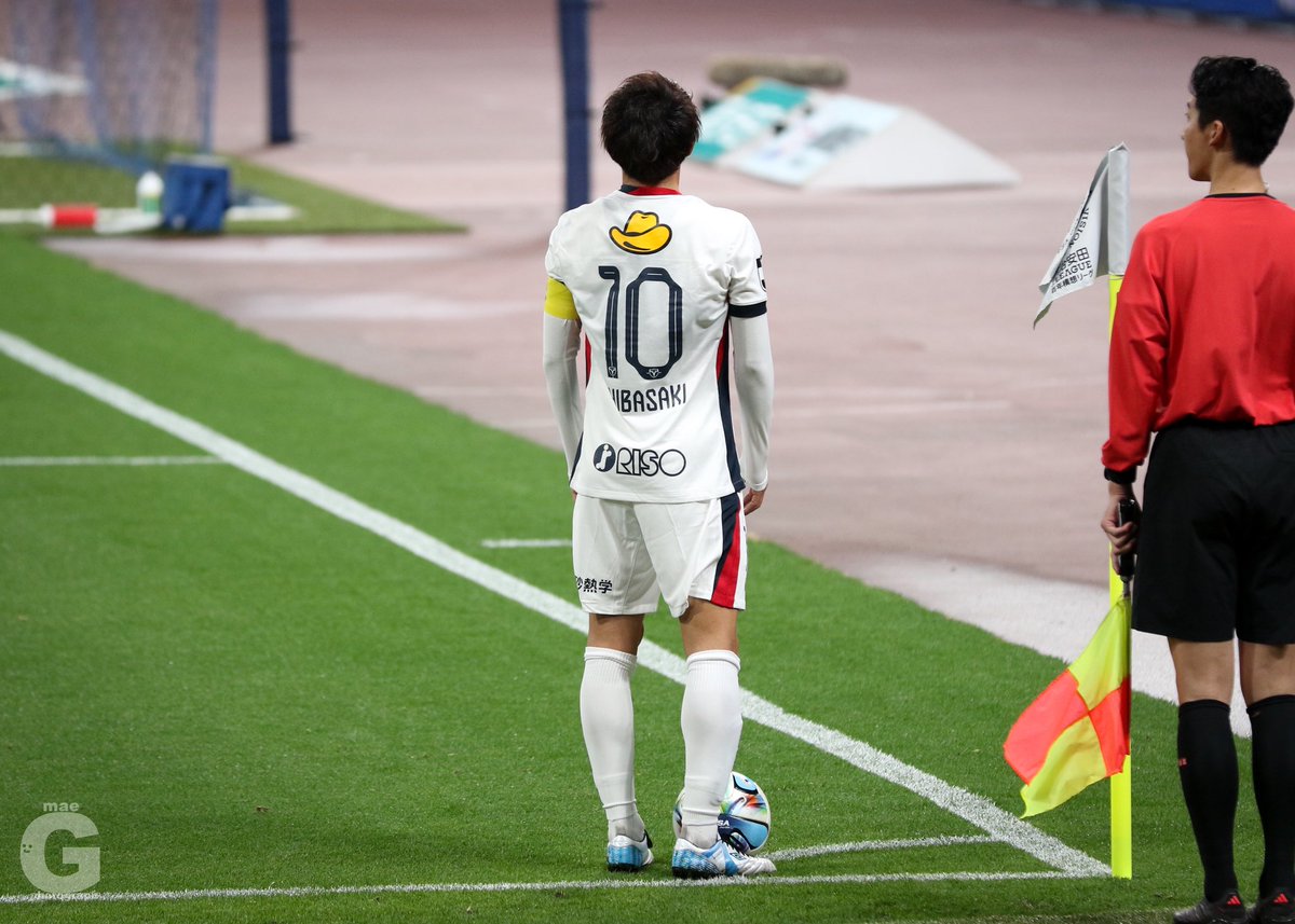 maeggtter's tweet photo. 王者vs王者の思い出➆
　
・昔、岳のこんな感じの写真よく撮ってたなーと思い出す
　
・懐かしさに胸がザワザワ
　
・姿勢がきれい
　
・やっぱり岳は撮ってて楽しい
　
・動きと姿勢がとにかく美しい https://t.co/pJZBa0lSia
