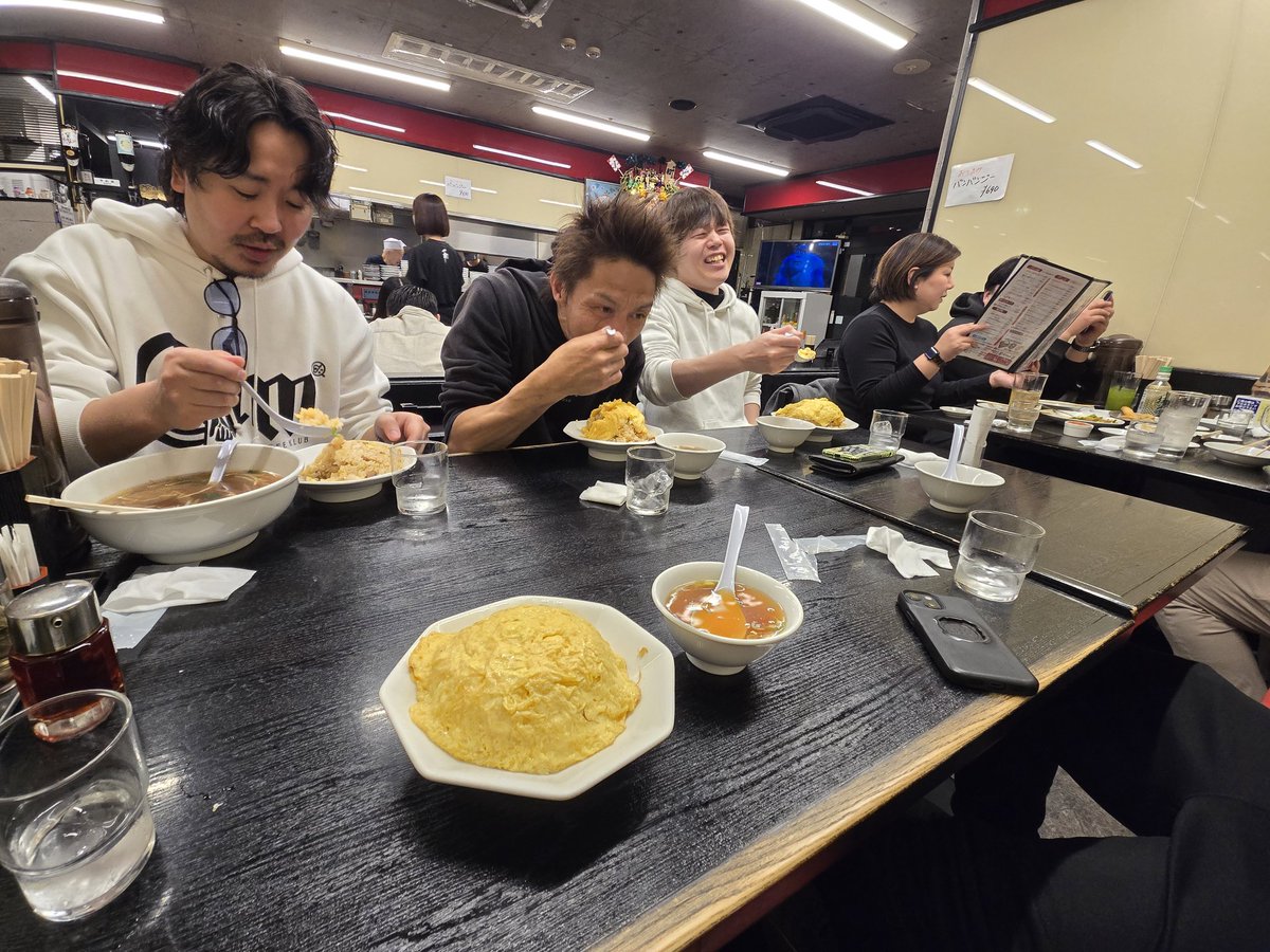 ザキシマ tweet media