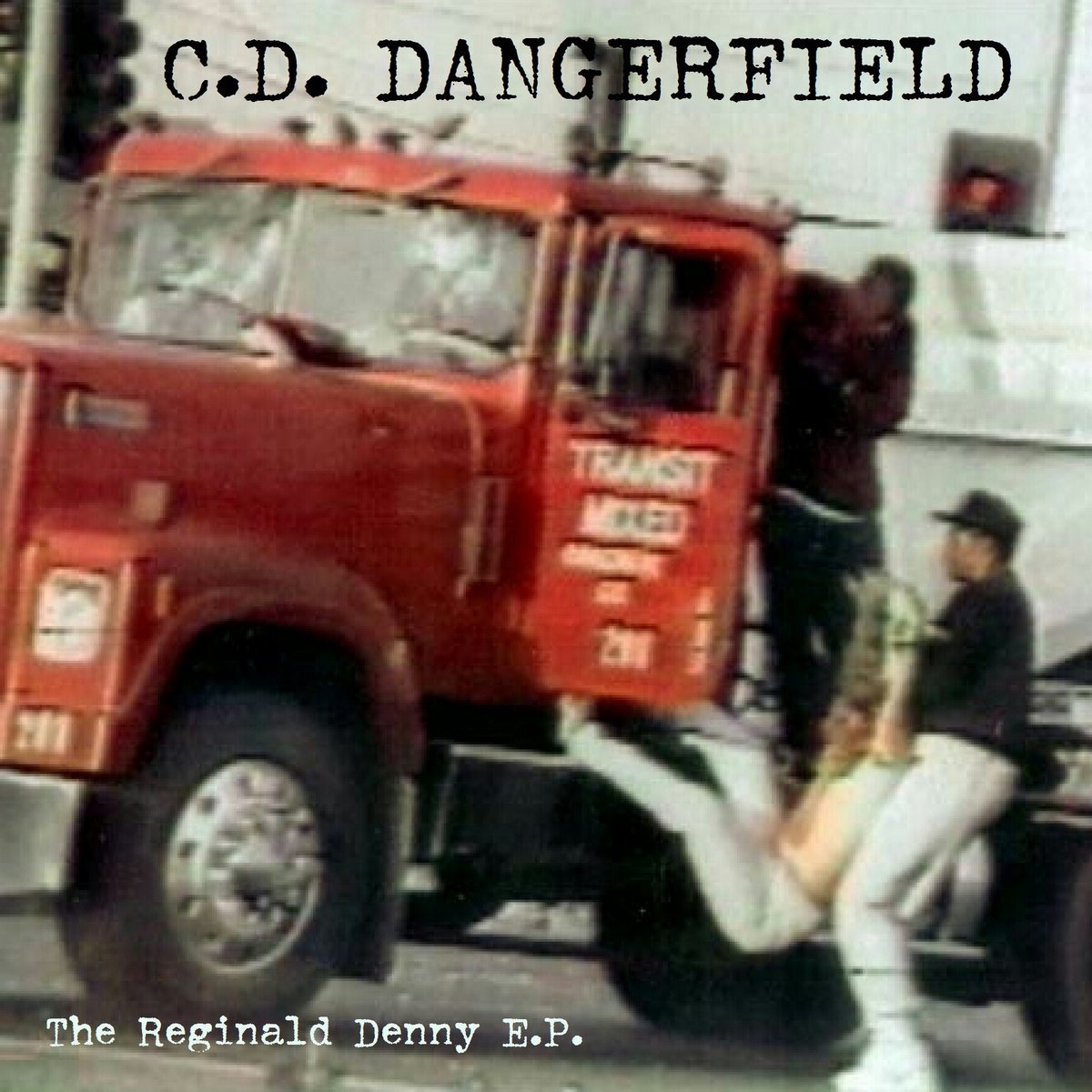 MockingTheLeft tweet media