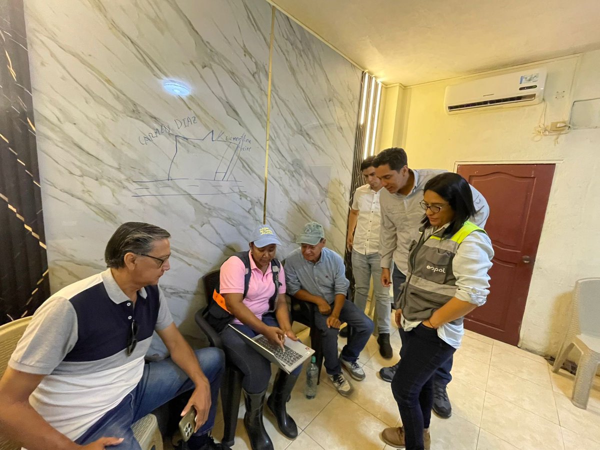 Facultad de Ingeniería en Ciencias de la Tierra tweet media