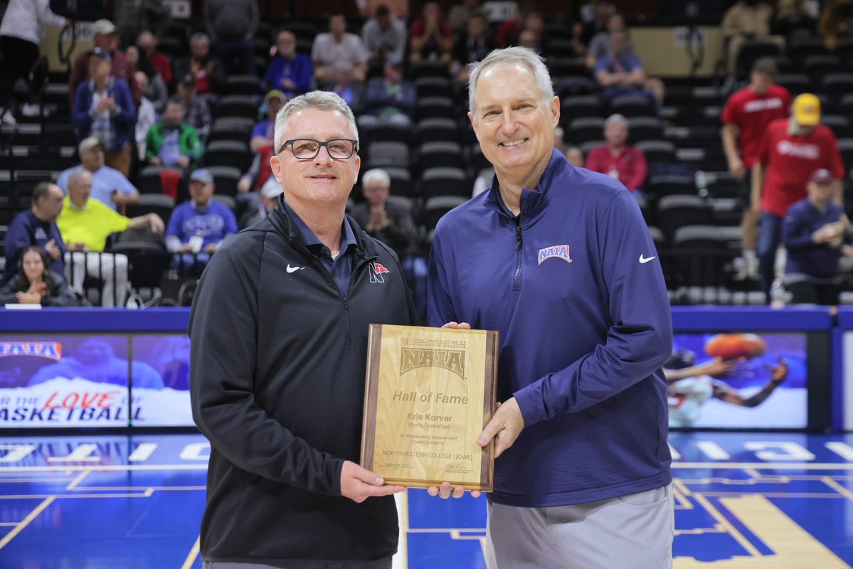 Tony Hoops tweet media