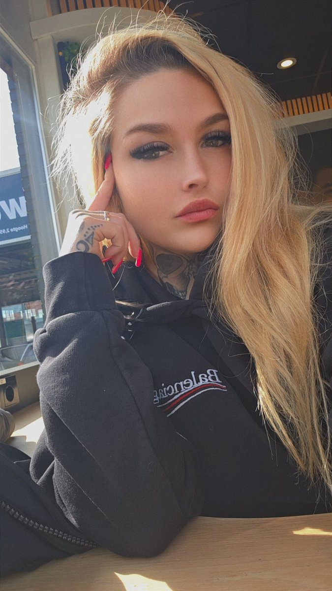 Rachelle030 tweet media