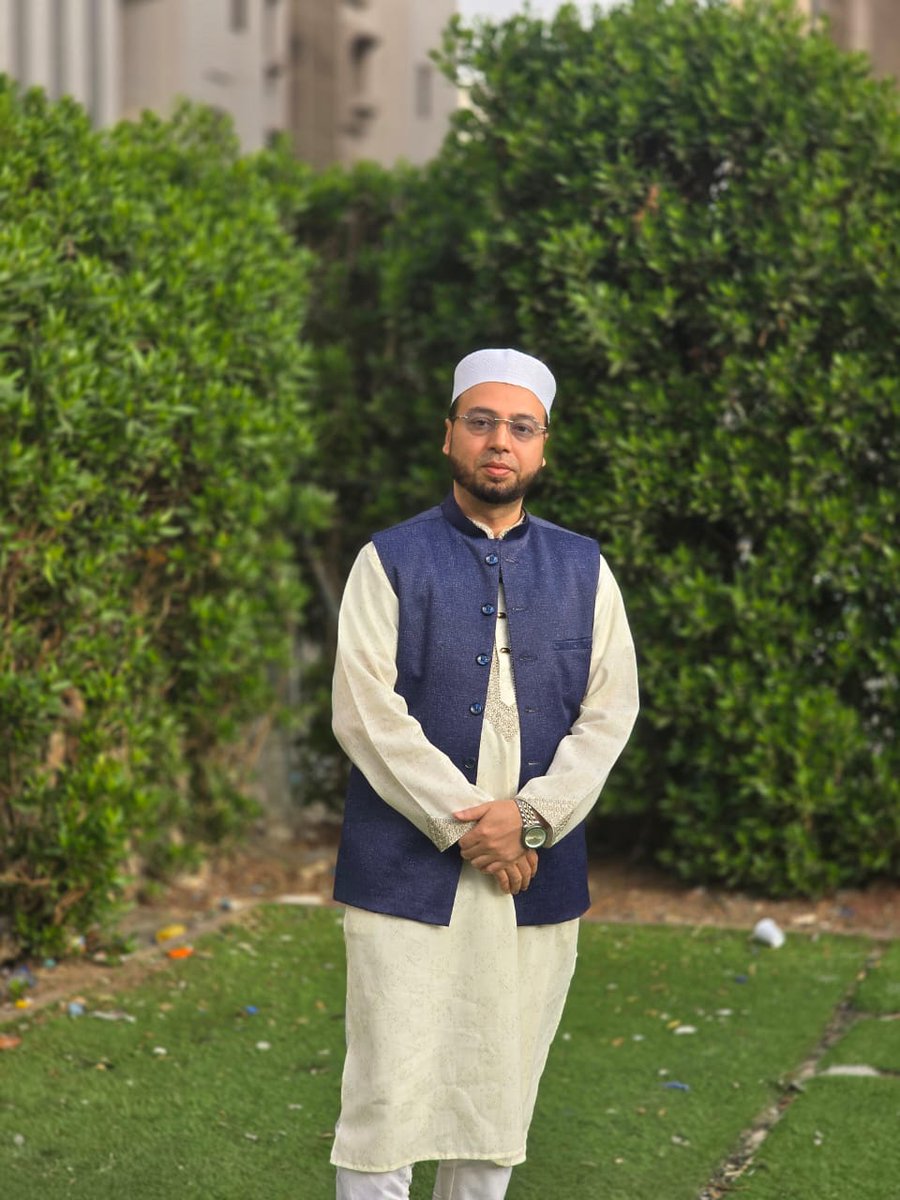 Mainuddi_n's tweet photo. ঈদ মোবারক🌙
তাকাব্বালাল্লাহু মিন্না ওয়া মিনকুম। https://t.co/eLTQGxGnvd