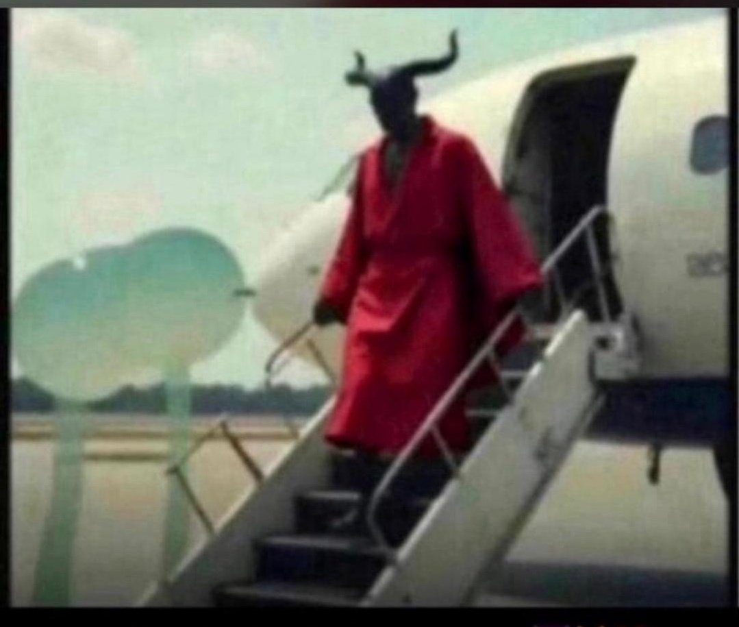 ・ 。 ☆∴。 * ・゚*。★・ ・ *゚。 * ・ ゚ tweet media