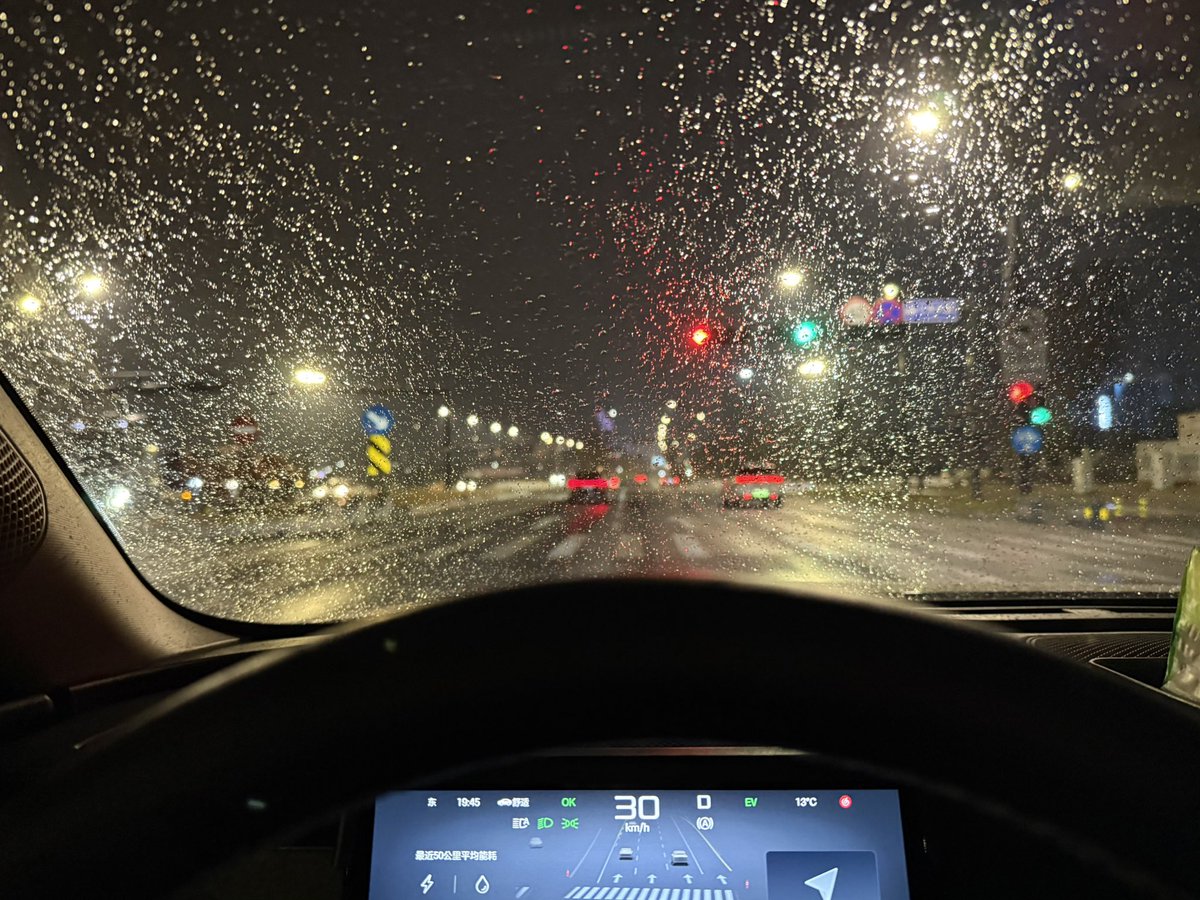 你们的小f tweet media