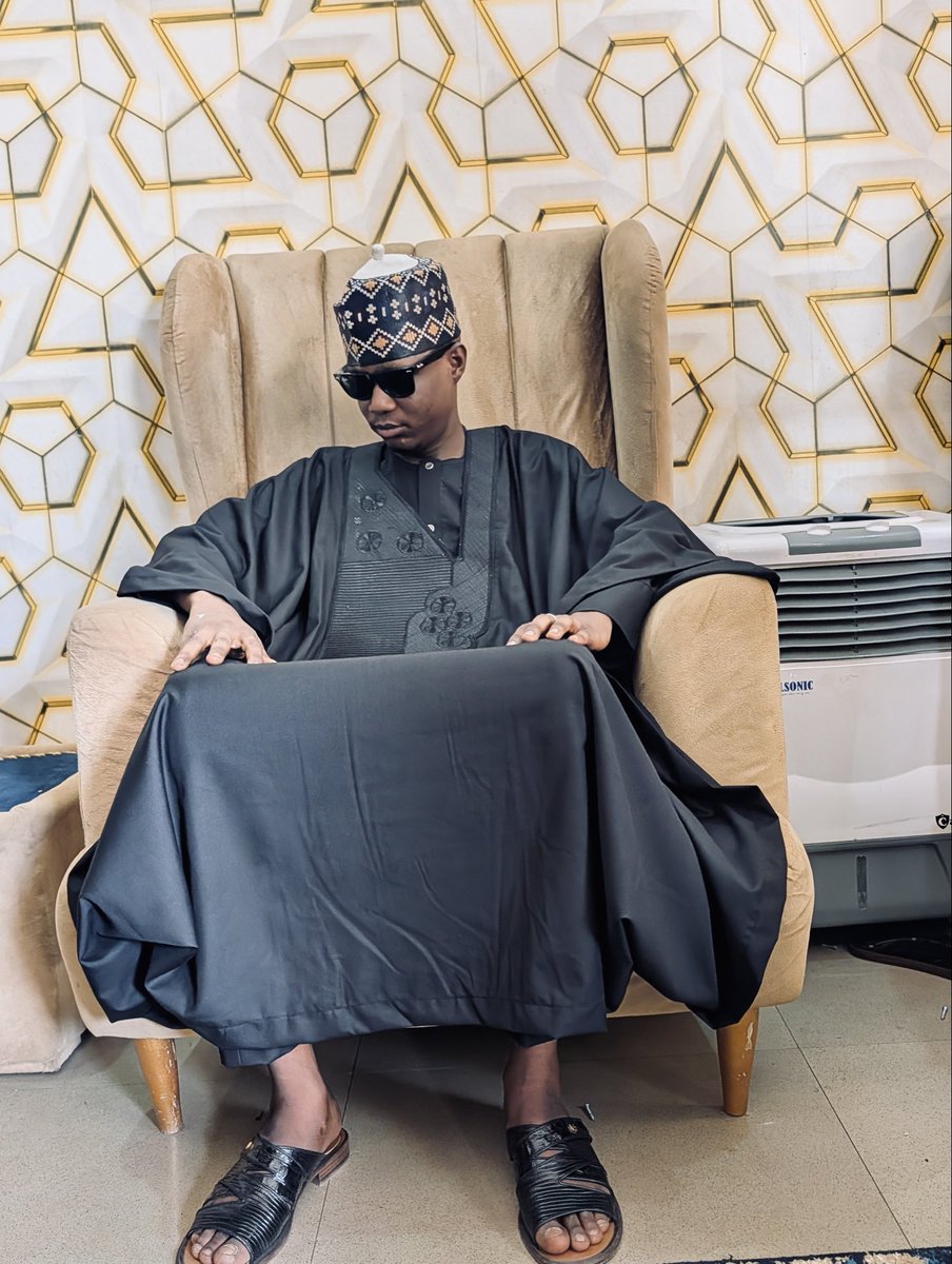 muhammadu_____'s tweet photo. EID MUBARAK. ❤️ https://t.co/U350gnEenc