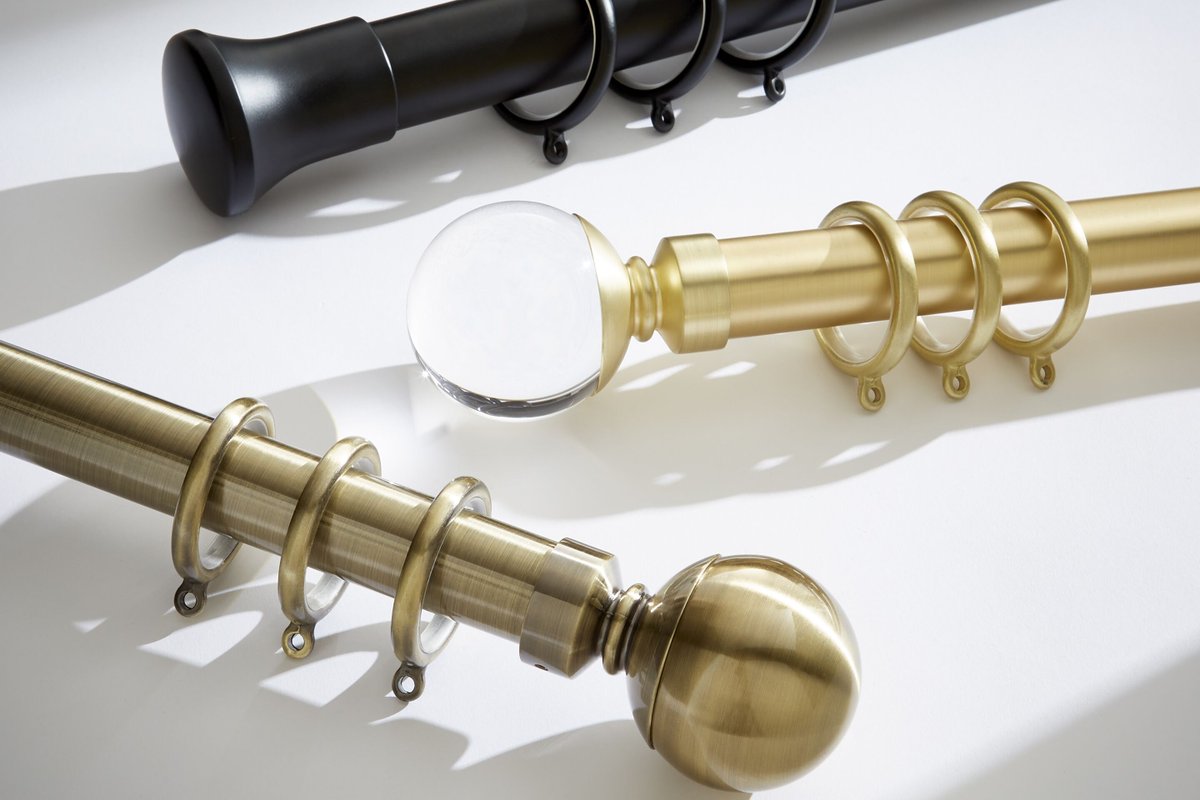 QualityPoles's tweet photo. Neo Original and Premium are now available in sophisticated Matt Black and Gold finishes expanding the Neo curtain pole colour options, along with new finials to choose from.
In addition, there is now a new French Pole set and 2 new styles of holdback. https://t.co/pdNTMQkLRW