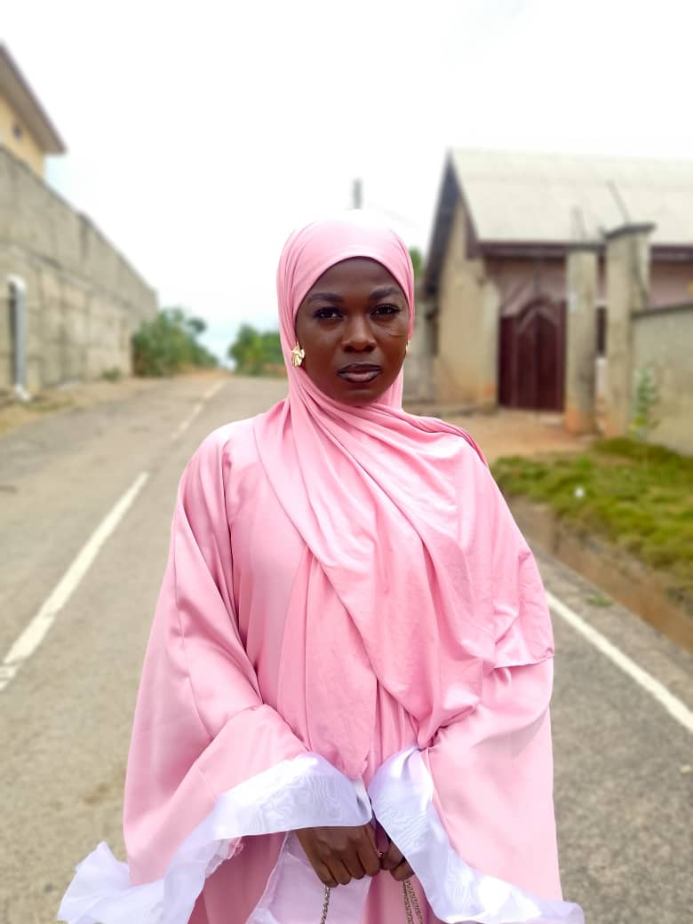 miss_Aishaah's tweet photo. Eid Mubarak ❤️ ✨️ https://t.co/qY76VcB590
