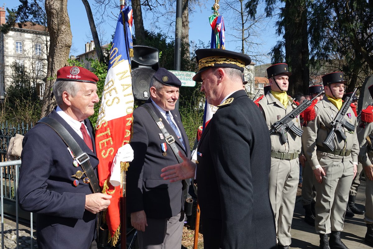 Préfet du Cantal tweet media