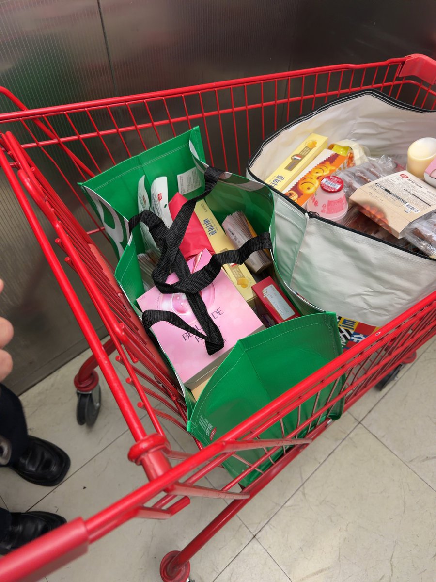 ティケラミンゴ(32) tweet media