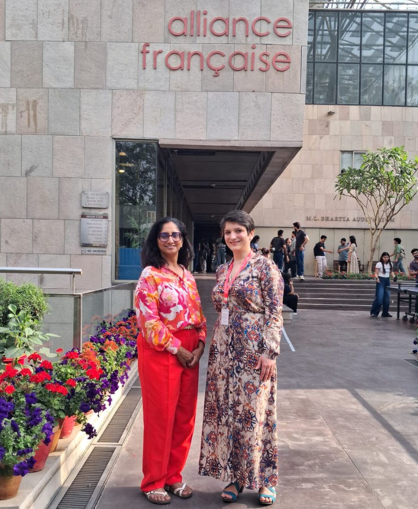 LaGuilde_Action's tweet image. #Mon20mars #francophonie depuis… l'@alliancefrdelhi.
 
#laguildeenaction coordonne une centaine de missions volontaires, au sein de 55 alliances dans 33 pays ainsi qu'une vingtaine de missions IF dans 7 pays.
 
 #languefrançaise– 396 millions.

SophieB avec @Patricialoison