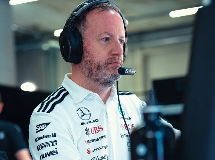 Daily Mercedes F1 tweet media