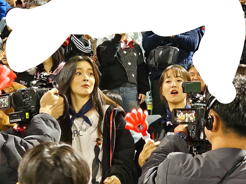 park boyoung and lee sunbin at baseball match for manitto club show! 

🔗 m.cafe.naver.com/ultimate2025/1…

#박보영 #ParkBoYoung