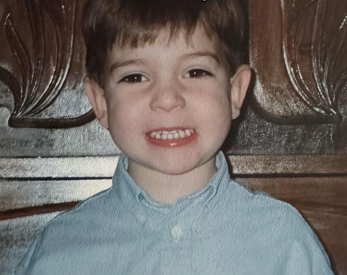 lisaaflin_ tweet media