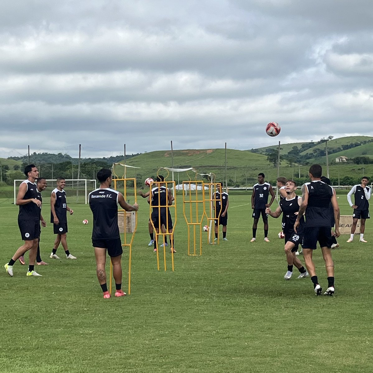 Resende F.C. tweet media