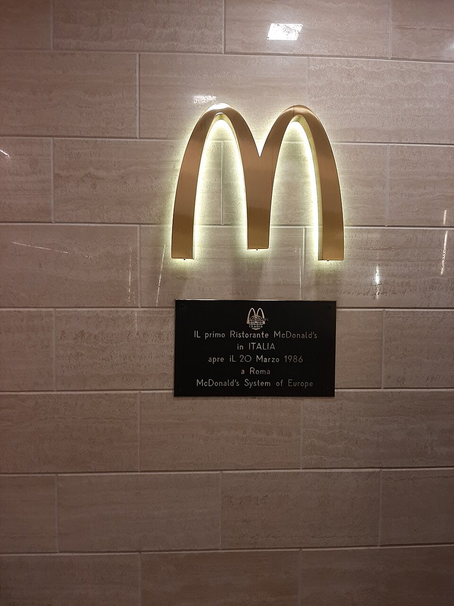 RomaReport tweet media