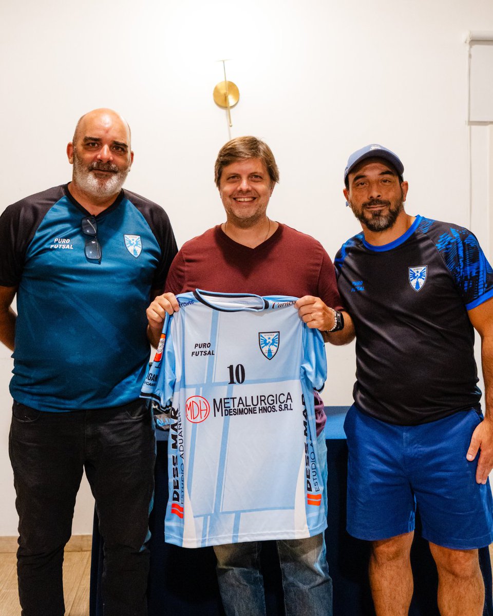 Rodrigo Aybar tweet media