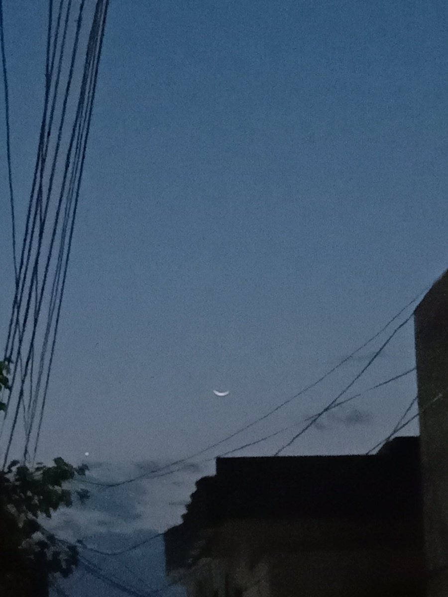 shah_eeer's tweet photo. Chaand Raat Mubarak https://t.co/wTiyUrRnHD